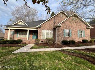 116 William Ln, Oak Ridge, TN 37830
