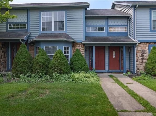 262 Silver Bugle Ln, Dayton, OH 45449