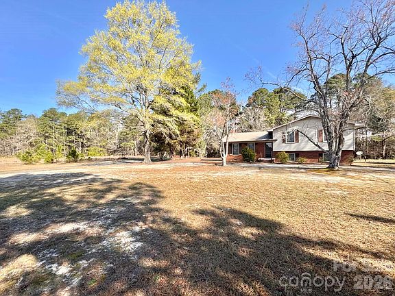 2nd image of 769 Dowd Rd