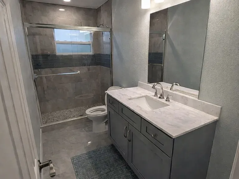 830 E 18th Ave — Photo 10