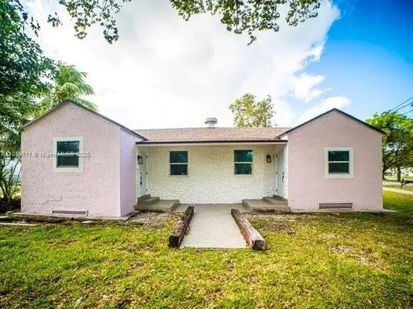 412 Columbus Pkwy #2, Hollywood, FL 33021