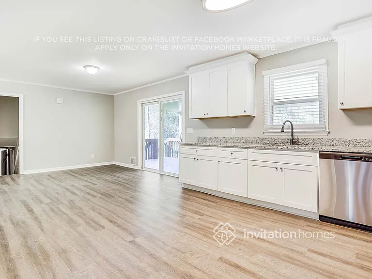 5595 Morning Creek Cir — Photo 8