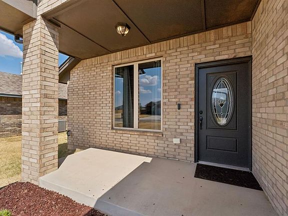 5th image of 1112 S Colt Ln