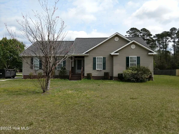 200 Cantle Court, Jacksonville, NC 28540