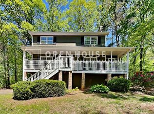 2711 Raven Trl NE, Marietta, GA 30066