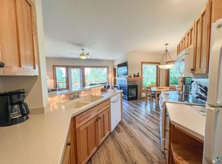 555 Poplar River Rd #555, Tofte, MN 55615