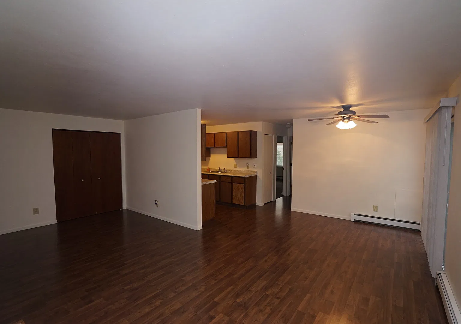 4405 — Photo 3