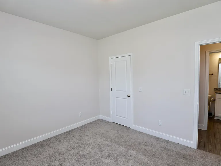 870 Curlew Cir — Photo 17