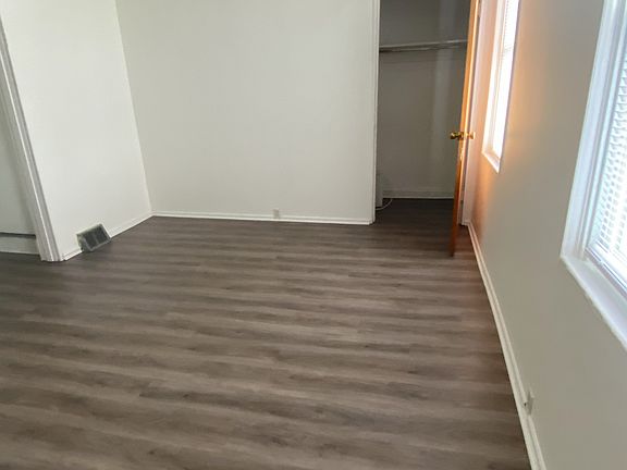 2 Living room_05092025