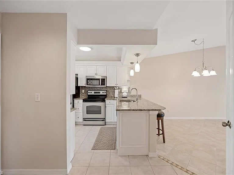 1015 Mainsail Dr #112 — Photo 21