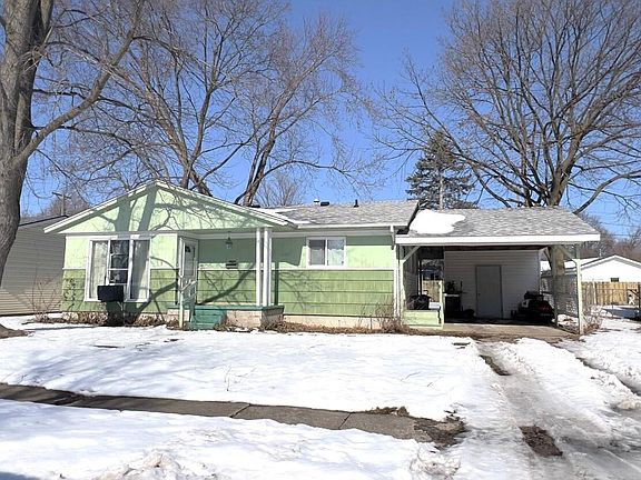 2nd image of 1112 Tulip Dr