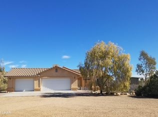 7875 E Yucca Dr, Yucca, AZ 86438