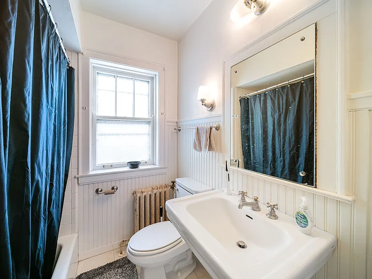 721 Foster St #2E — Photo 13