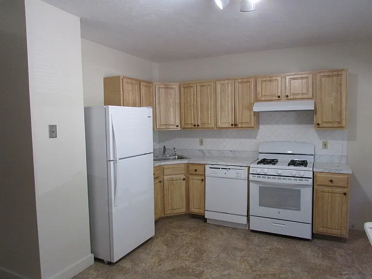 21 Greystone St #21 — Photo 21