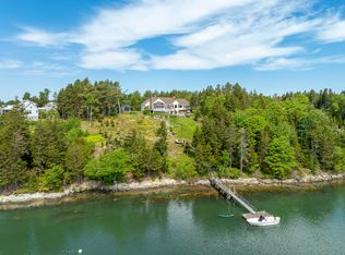 31 Headland Rd, Harpswell, ME 04079