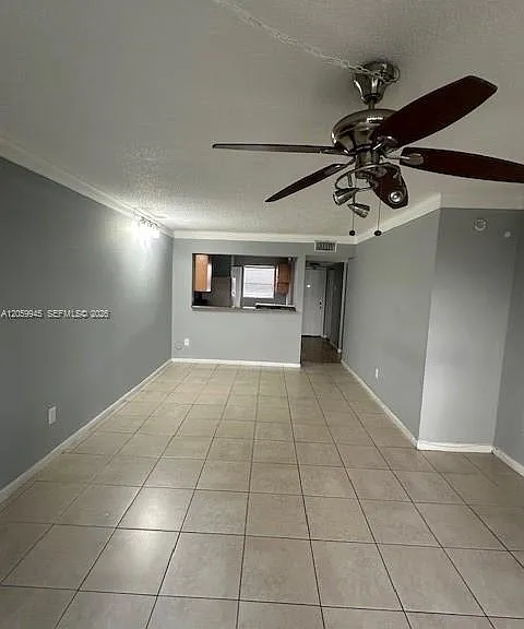 20800 NE 8th Ct #10517 — Photo 3