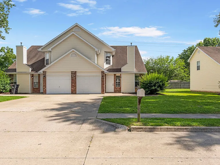 4302-4304 Cheryl Ct. — Photo 1