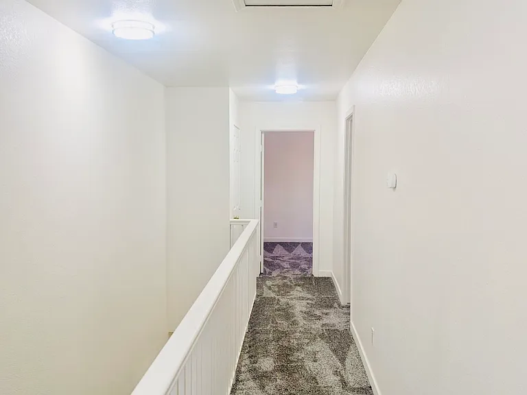 71 Village Circle Dr — Photo 6