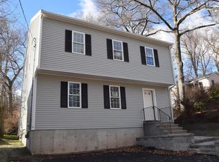 34 Morgan St, Randolph, MA 02368