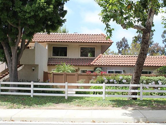 2nd image of 734 Yeats Ln