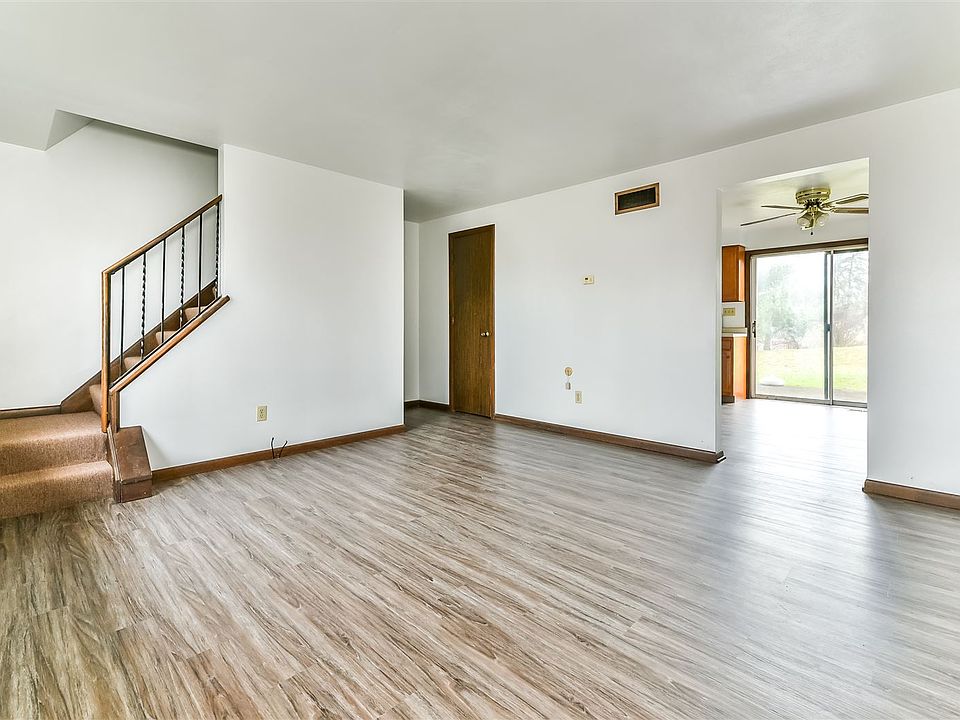 427manor7-EAP_0571