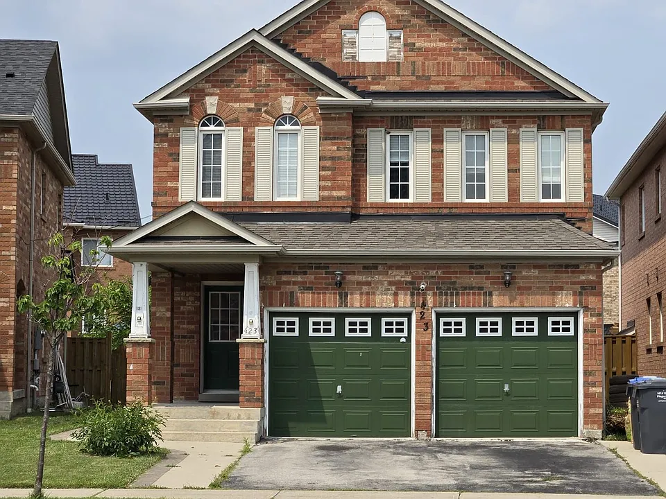 423 Huntington Ridge Dr