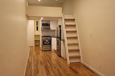 Rented by Natural Habitat Realty
