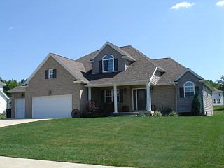 1st image of 21 Foxcroft Rd