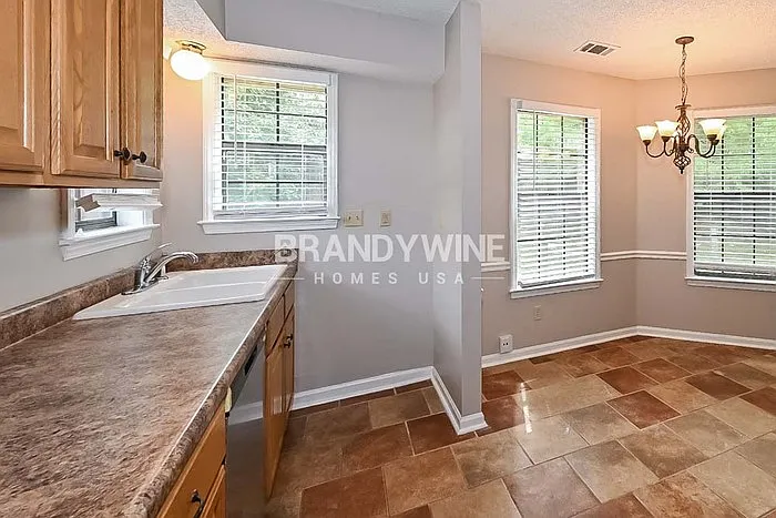 5292 Shady Ridge Dr — Photo 8