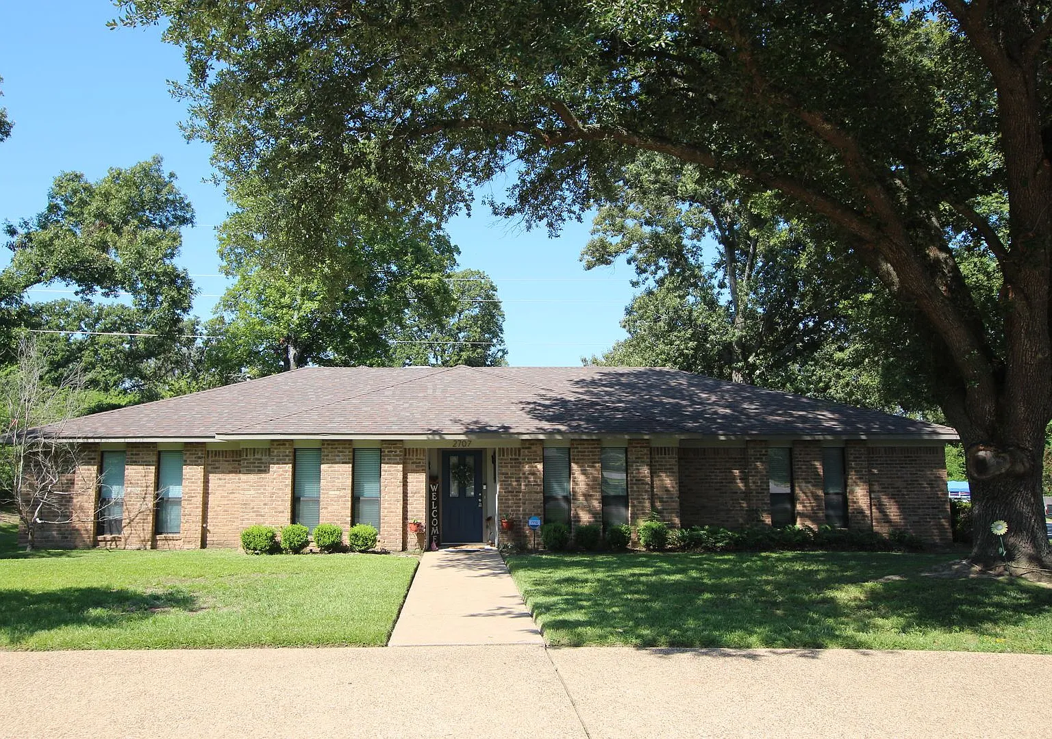Stunning 4 bedroom 2 bath remodel near UT Tyler! Coming Soon! — Photo 1