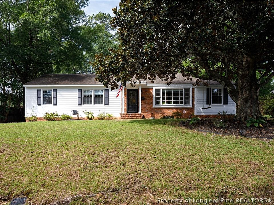 1st image of 2611 Huntington Rd