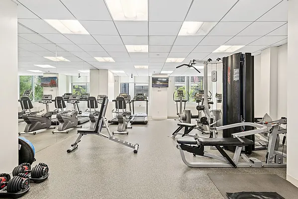 Rented by Corcoran | media 17