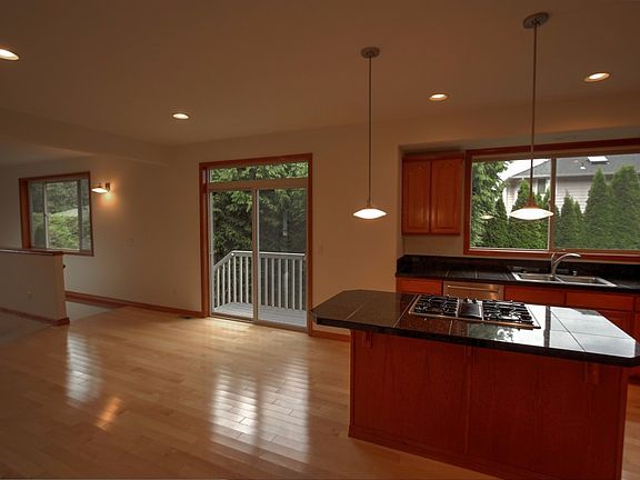 4th image of 3617 176th St SW