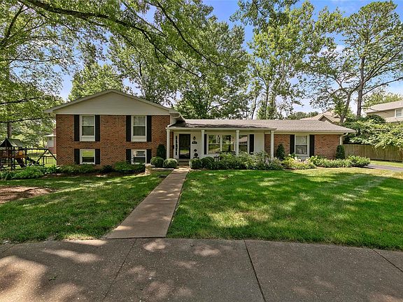 5th image of 917 Mindy Ln