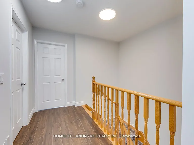7 Marshview Ave — Photo 21