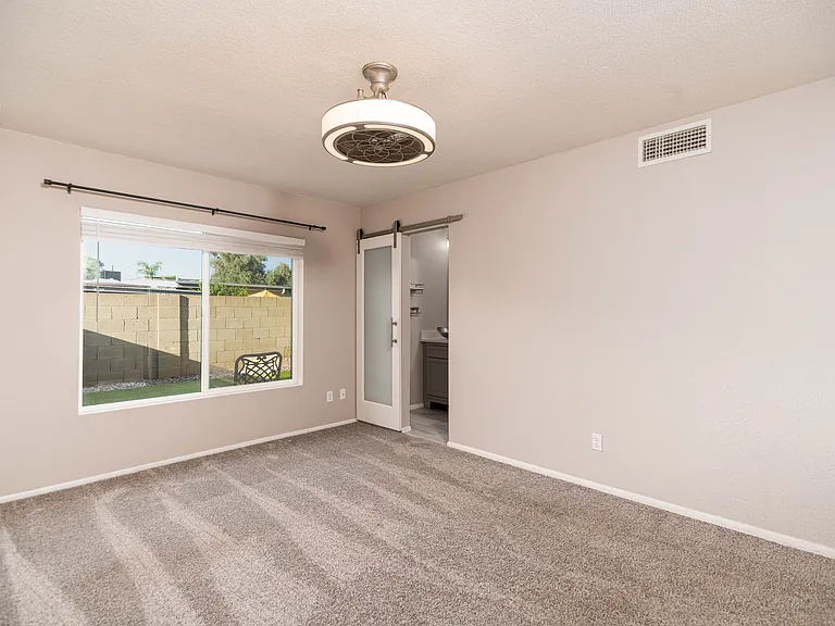 8225 E Berridge Ln — Photo 9
