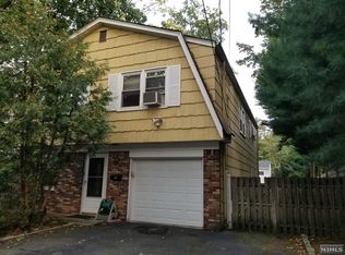 65 1st St, Closter, NJ 07624