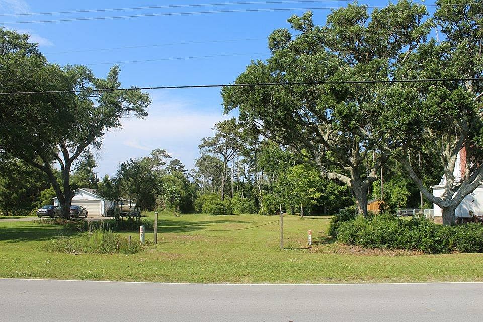View from across Island Road