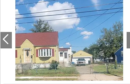 214 Campbell St Photo 1