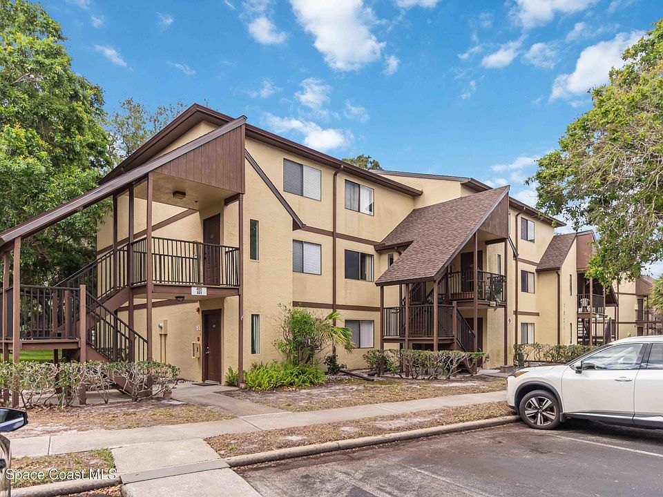 1st image of 7821 Maplewood Dr APT 403