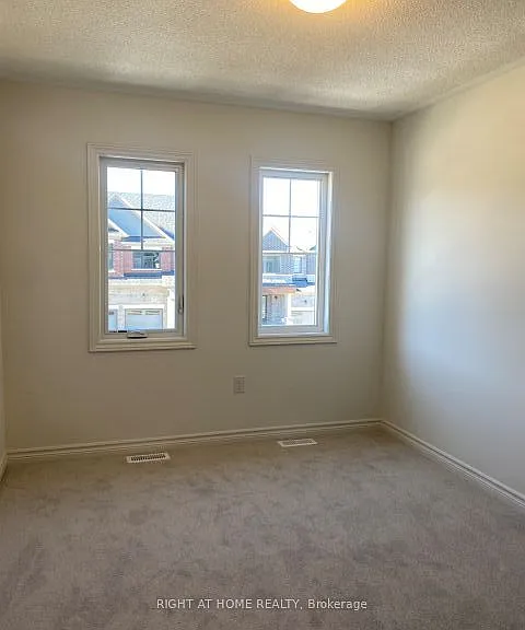 13 Sassafras Rd — Photo 15