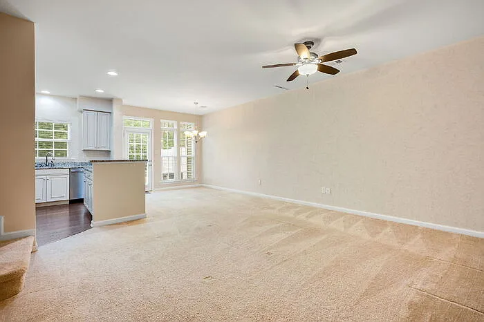 8954 Ringview Dr — Photo 7