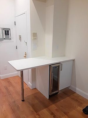 5th image of 306 E 49th St APT 5B