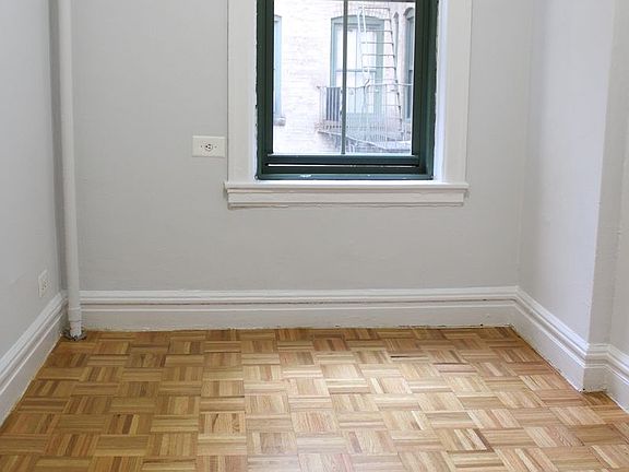5th image of 528 E 79th St #B3