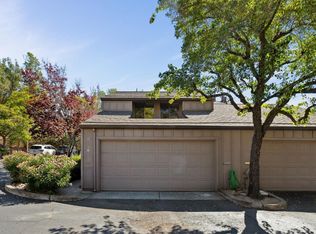 8 Duarte Ct, Novato, CA 94949