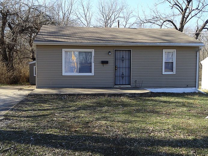 5530 Cypress Ave (2)_02022016
