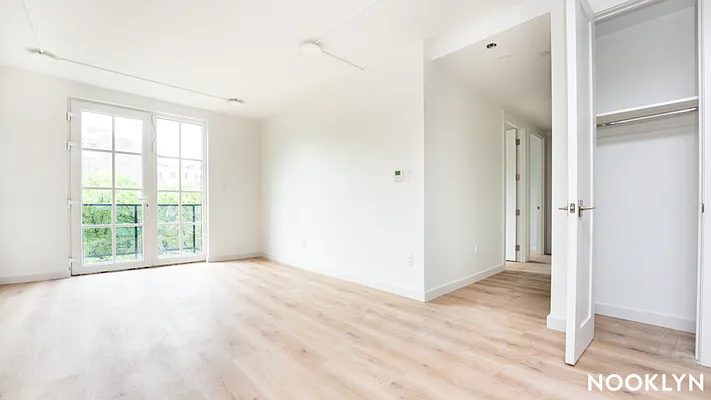 Rented by Nooklyn NYC LLC | media 172