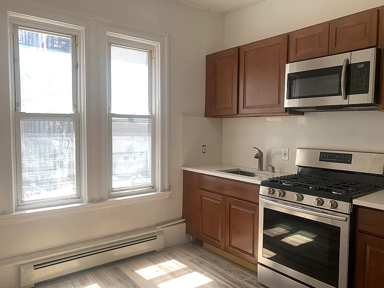 1918 Cortelyou Rd #2 — Photo 7