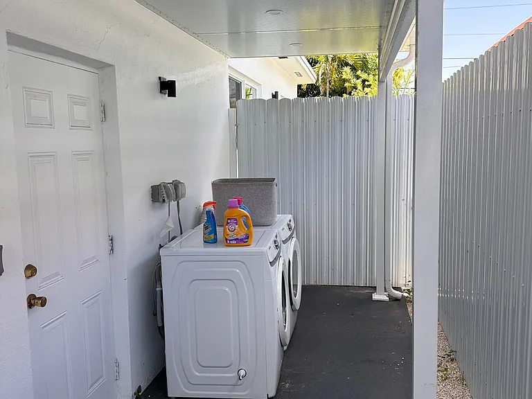 340 NW 119th St — Photo 15