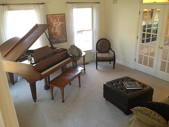 4th image of 2608 Shagbark Ave SE